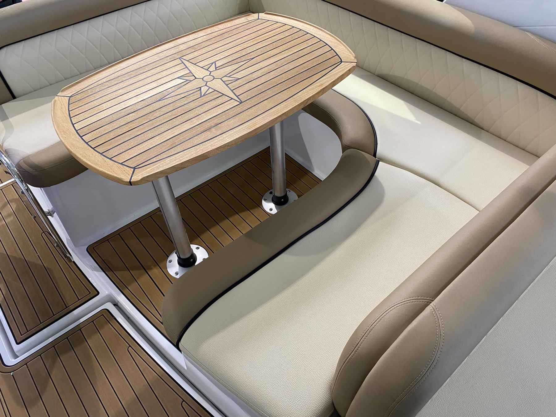 Motorboot Viper V 323 HT
