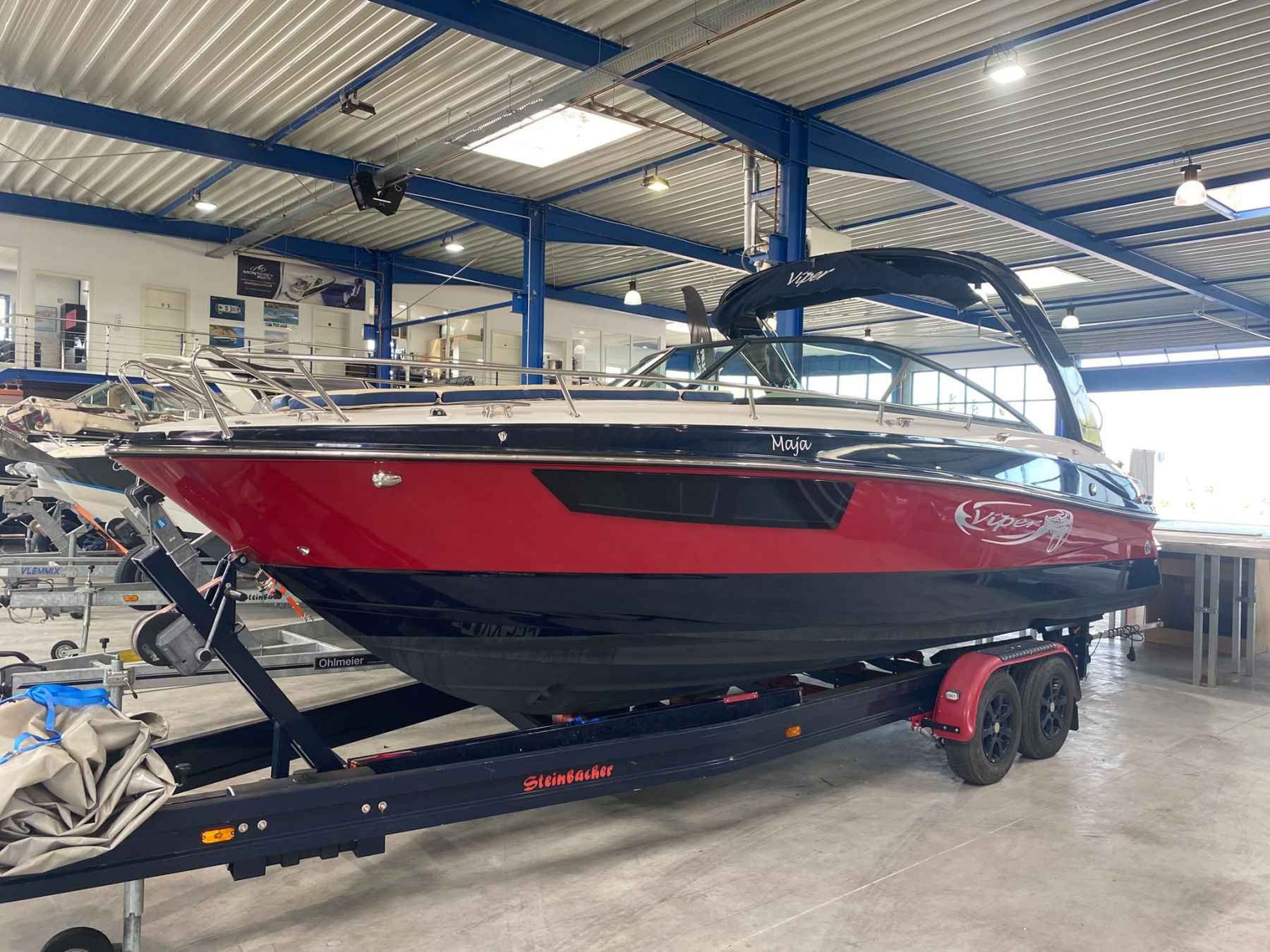 Motorboot Viper V 263 DC