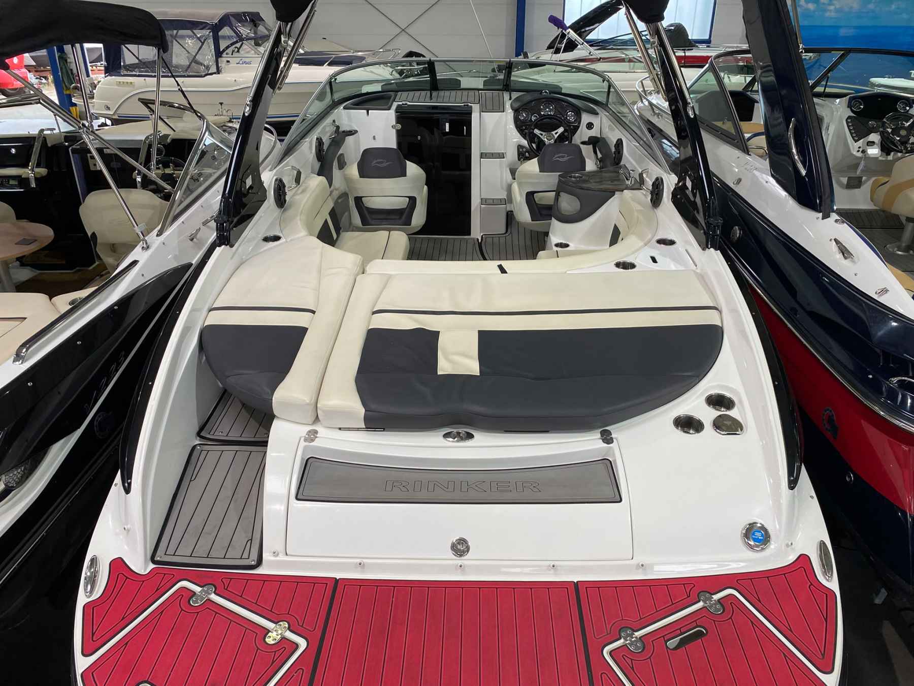 Motorboot Rinker 26 QX CC