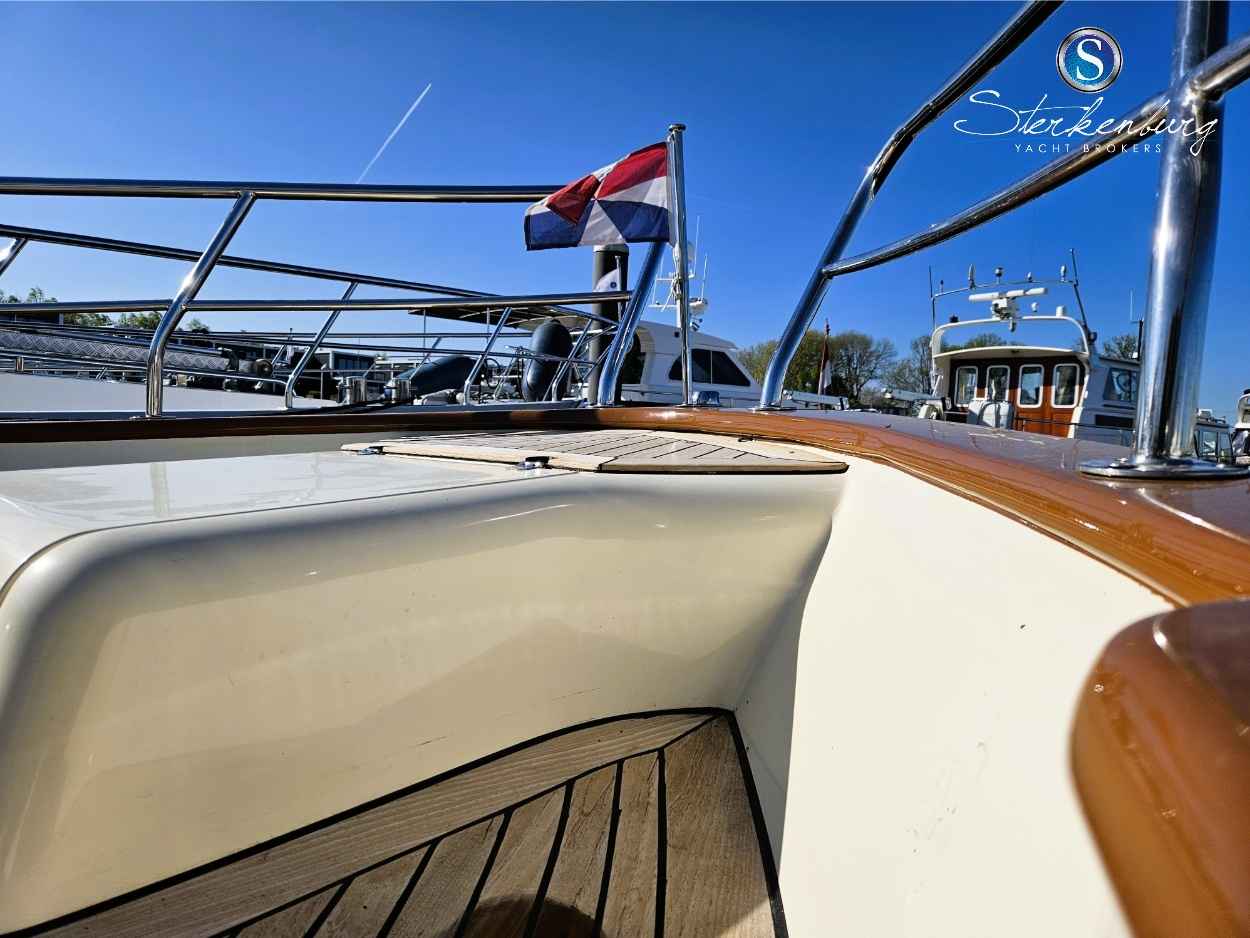 Motorboot Tuna 40 Cabrio