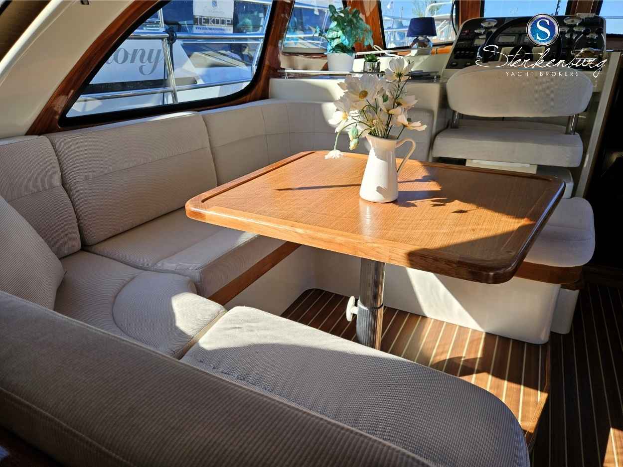 Motorboot Tuna 40 Cabrio