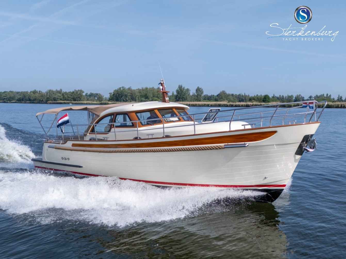 Motorboot Tuna 40 Cabrio