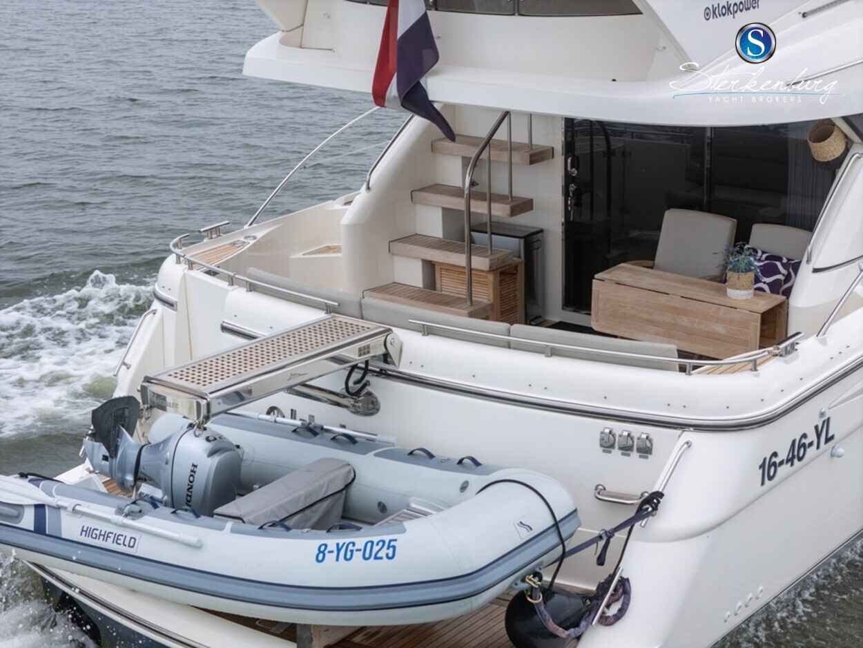 Motorboot Fairline Phantom 50