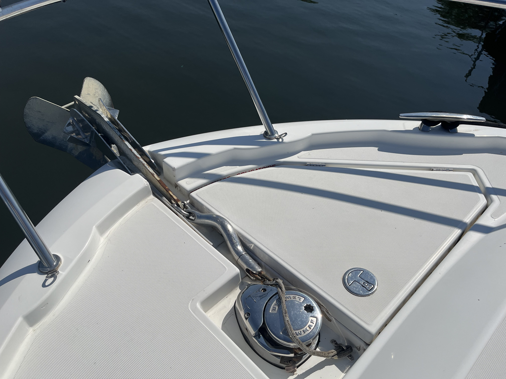 Motorboot Jeanneau NC 9