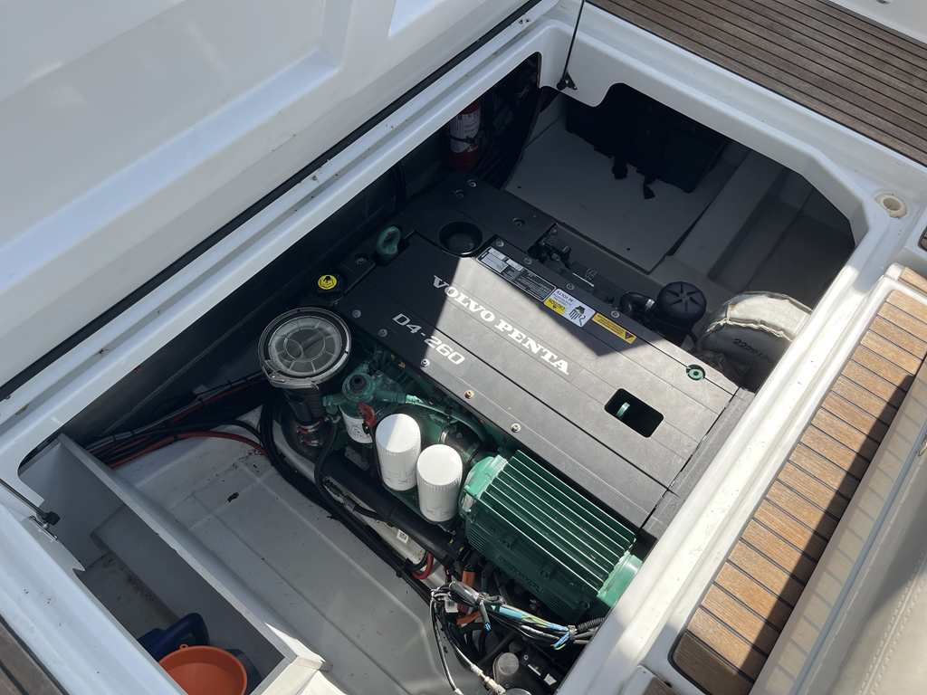 Motorboot Jeanneau NC 9
