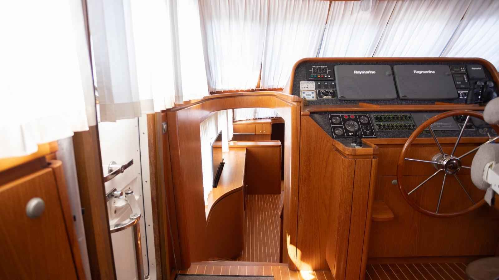Motorboot Alm Almkotter 17.60 fly