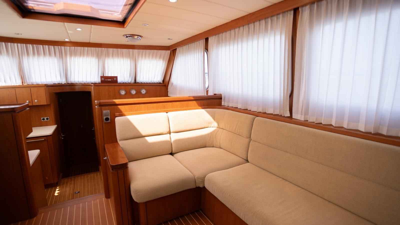 Motorboot Alm Almkotter 17.60 fly