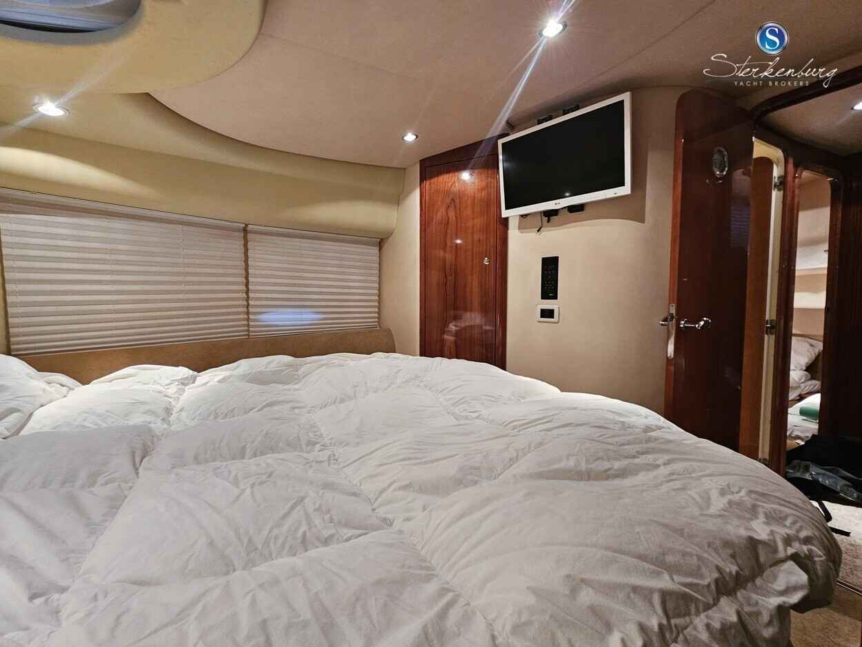 Motorboot Azimut 42