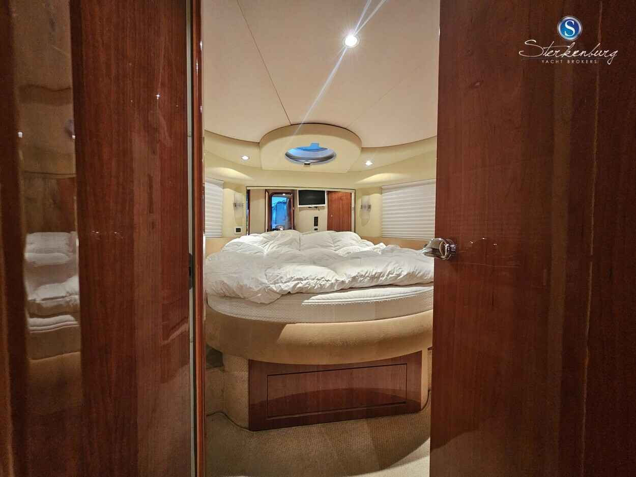 Motorboot Azimut 42