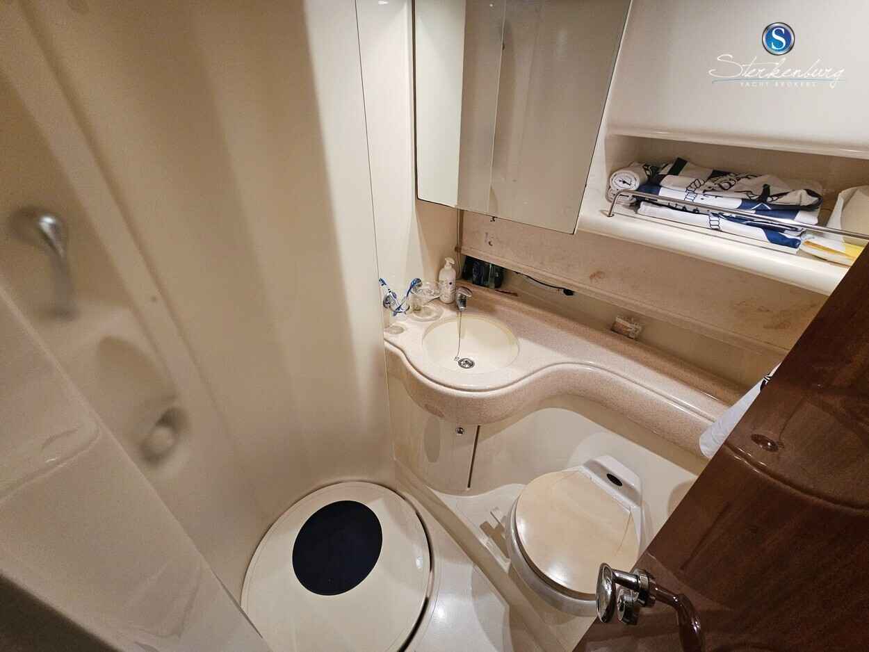 Motorboot Azimut 42