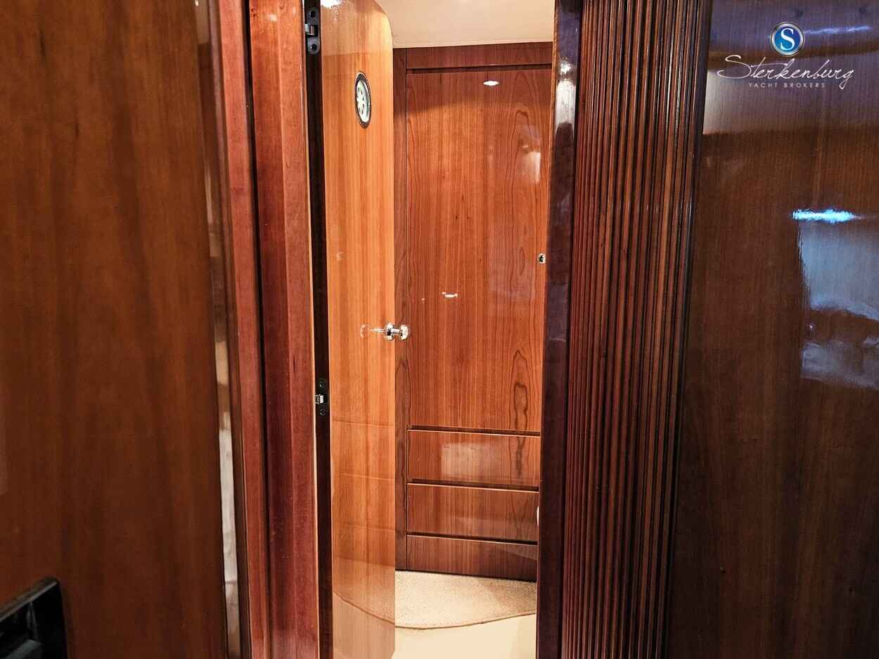 Motorboot Azimut 42