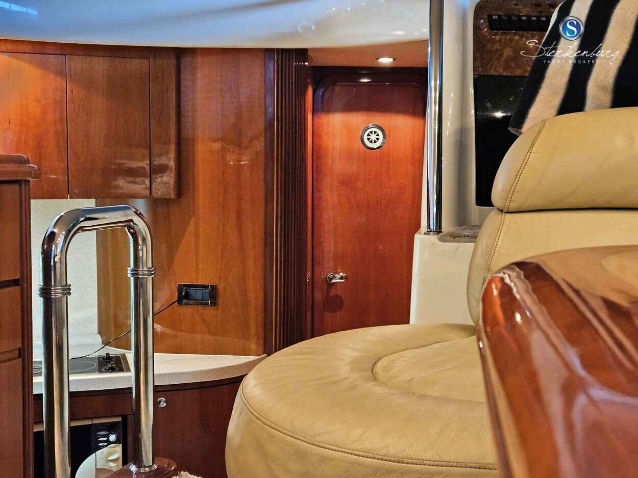 Motorboot Azimut 42