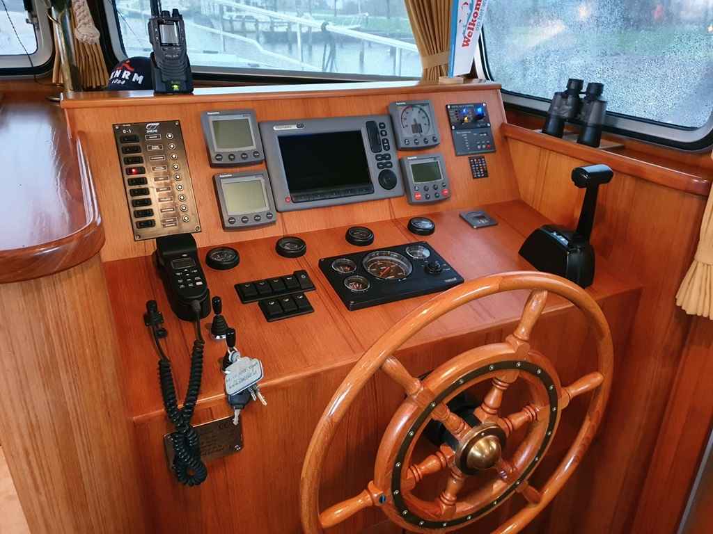 Motorboot Smelne Smelne Salon Vlet 1485