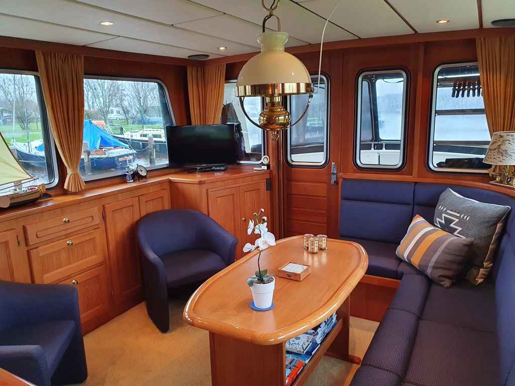 Motorboot Smelne Smelne Salon Vlet 1485