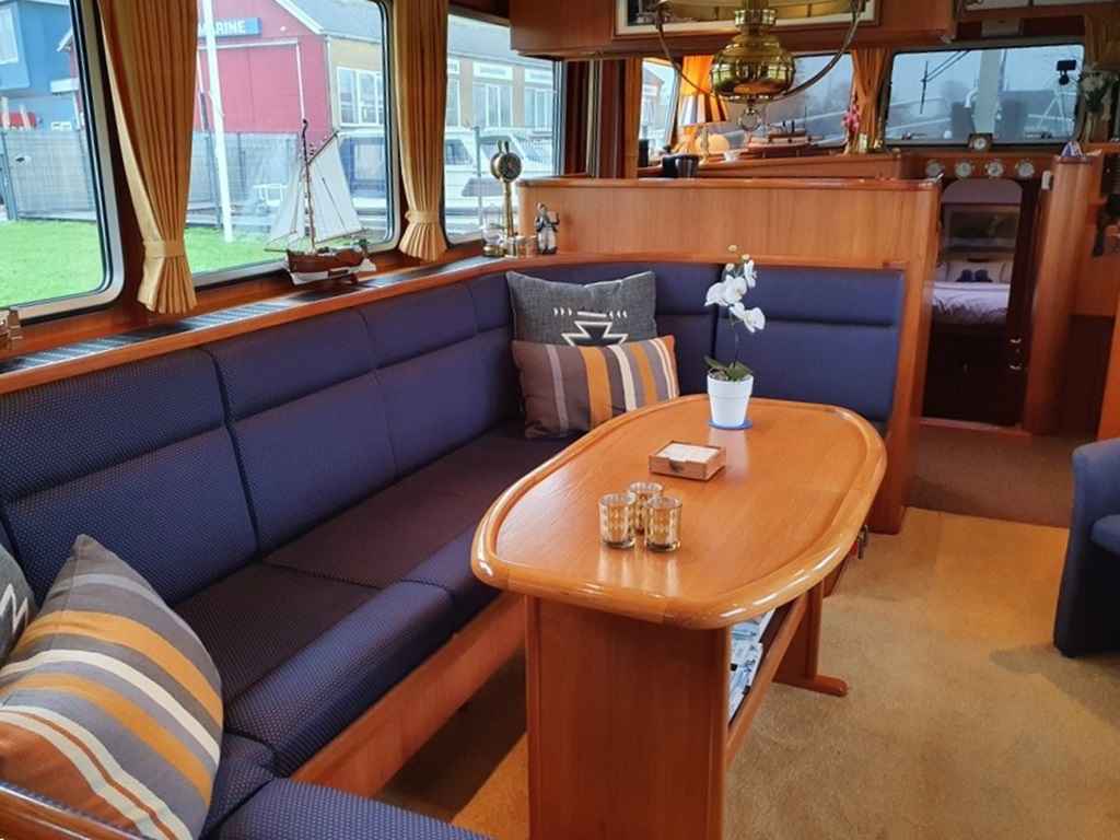 Motorboot Smelne Smelne Salon Vlet 1485