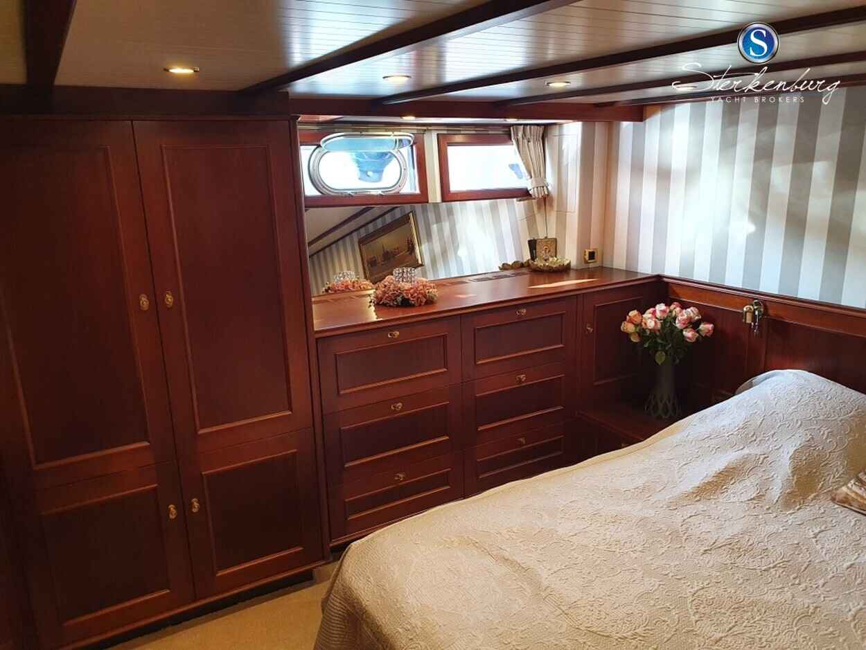 Motorboot Alm Delfino 60