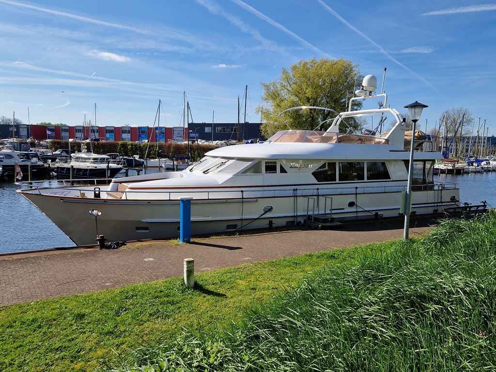 Motorboot Mulder Futura 63 FLY