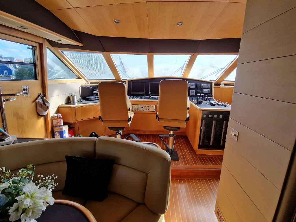 Motorboot Mulder Futura 63 FLY