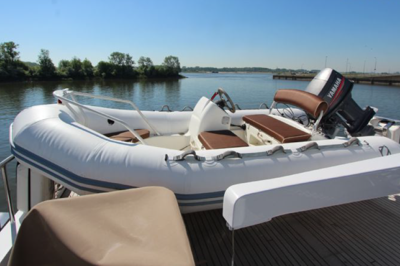 Motorboot Mulder Futura 63 FLY