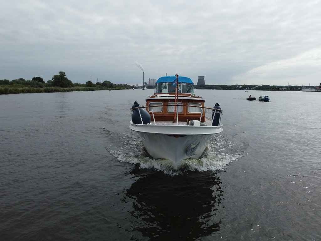 Motorboot Super van Craft 13.80