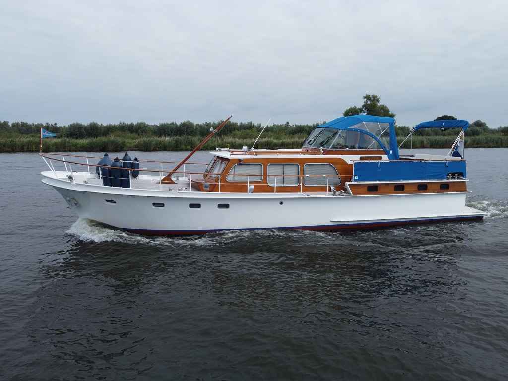 Motorboot Super van Craft 13.80