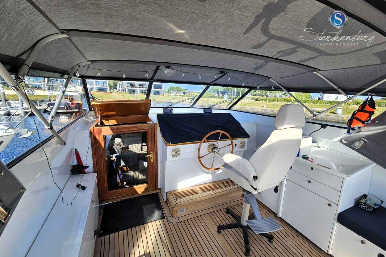 Motorboot Valk Continental 1500 Cabrio