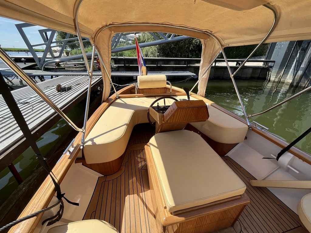 Motorboot Zalmschouw sloep Kingfish