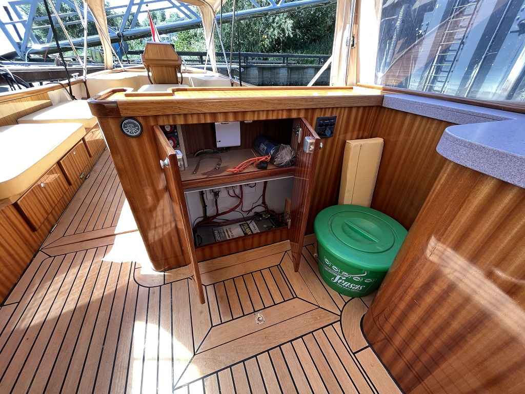 Motorboot Zalmschouw sloep Kingfish