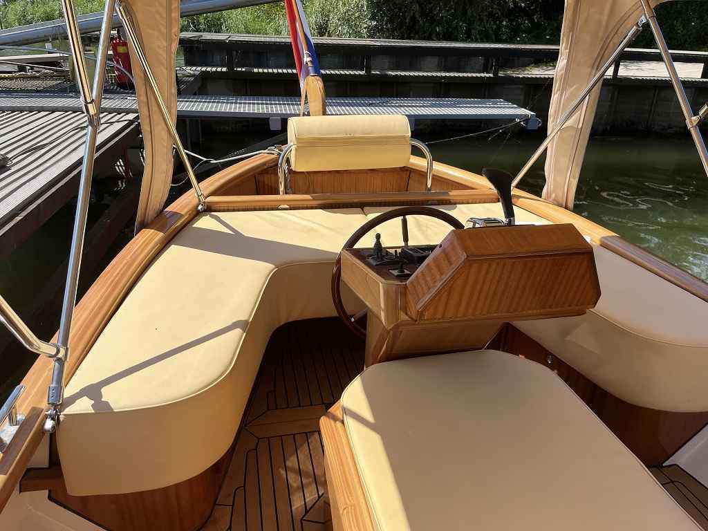 Motorboot Zalmschouw sloep Kingfish
