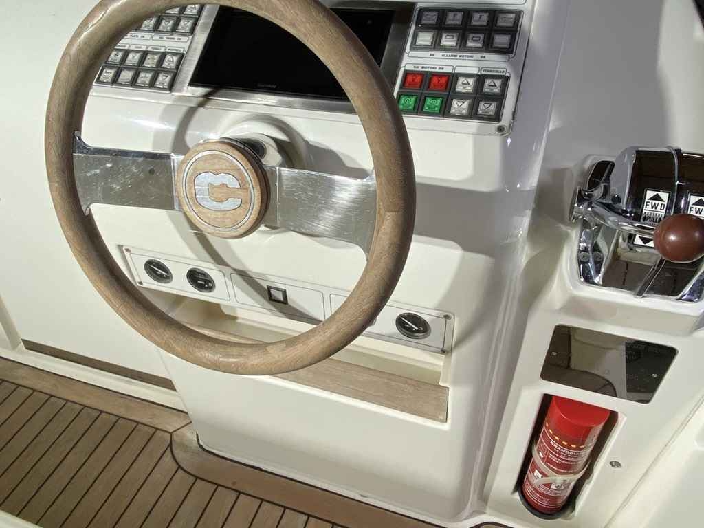 Motorboot Cerri Marine 28