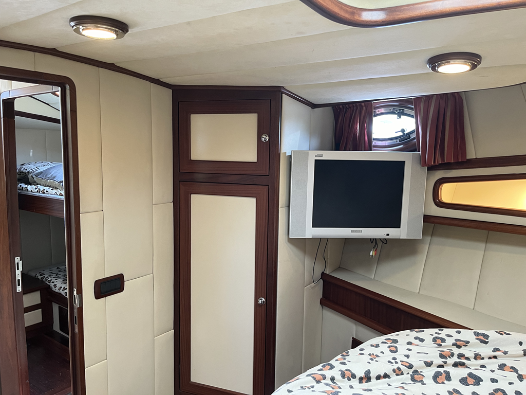 Motorboot Alen 425