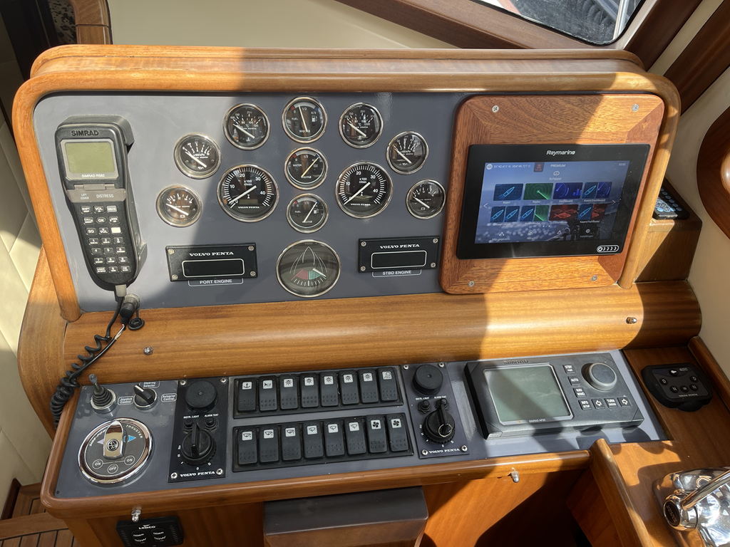Motorboot Alen 425