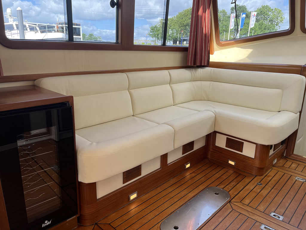 Motorboot Alen 425