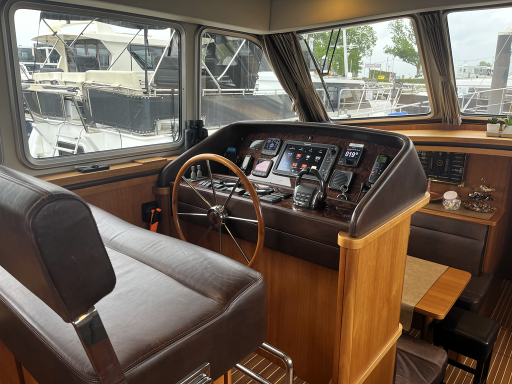 Motorboot Linssen Grand Sturdy 470 Sedan Wheelhouse