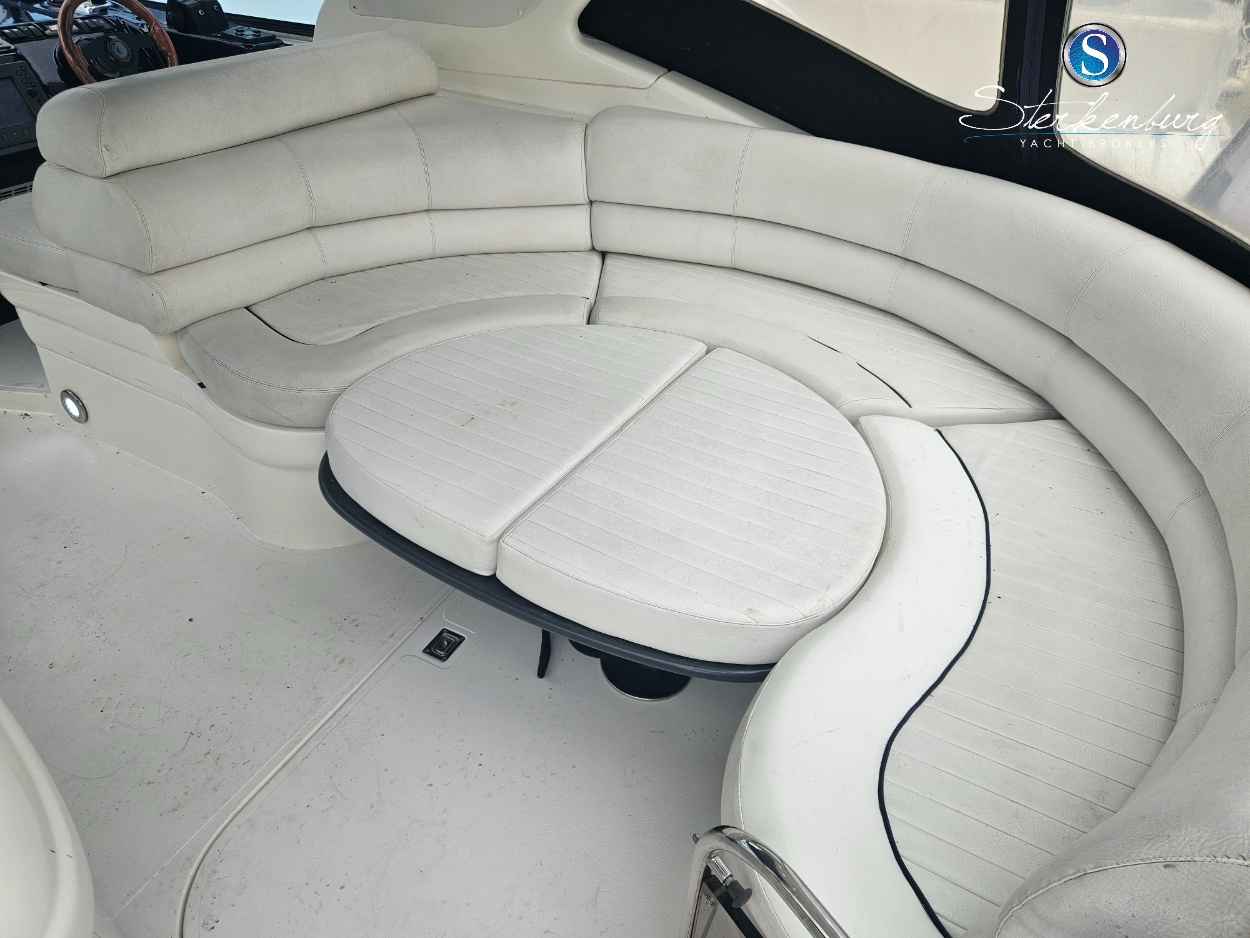 Motorboot Sealine S37
