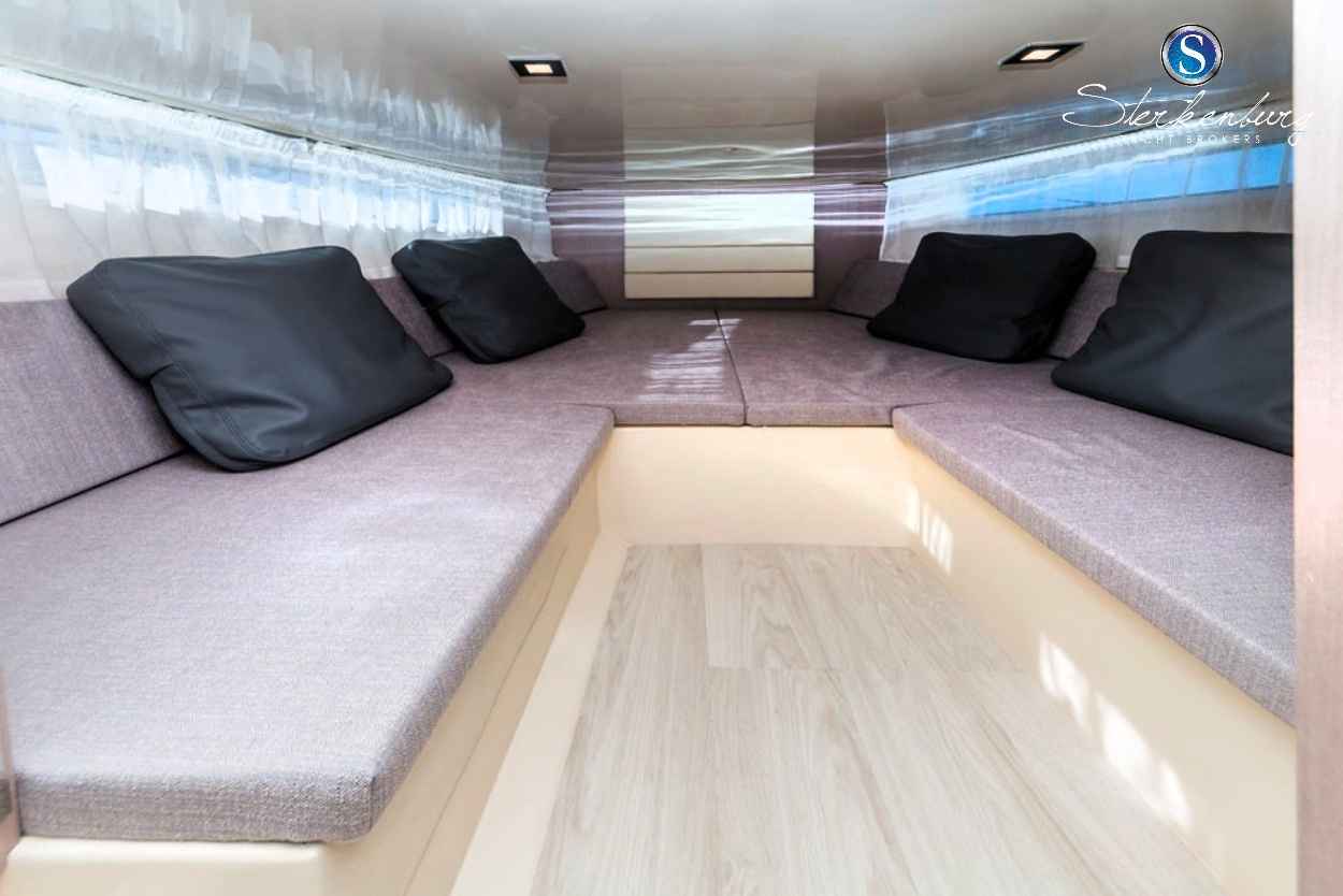 Motorboot Invictus 280 GT