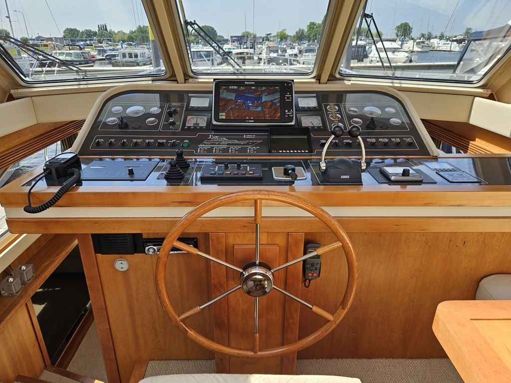 Motorboot Van der Valk Continental 1900