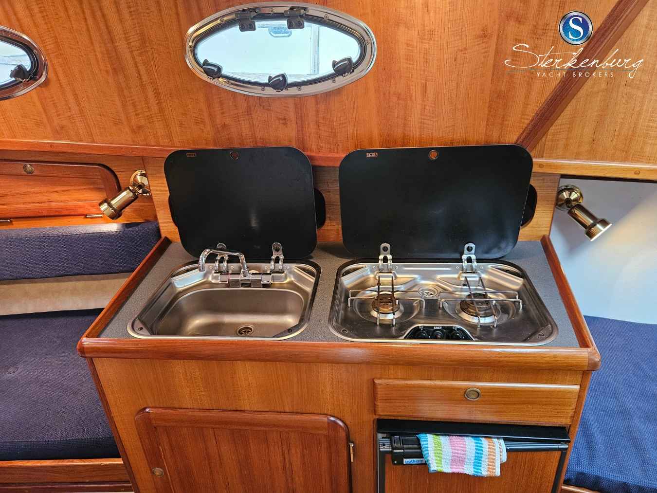Motorboot Makma 900 Cabin
