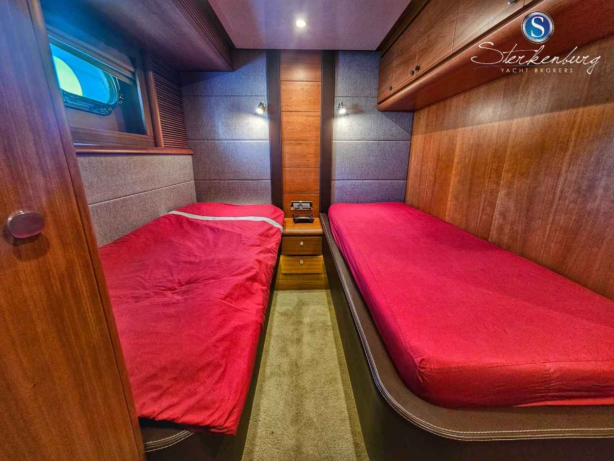 Motorboot Valk Continental II 2300 ALU-IPS