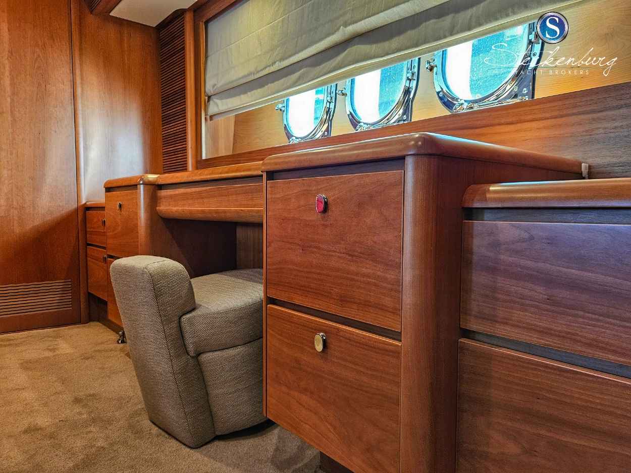 Motorboot Valk Continental II 2300 ALU-IPS
