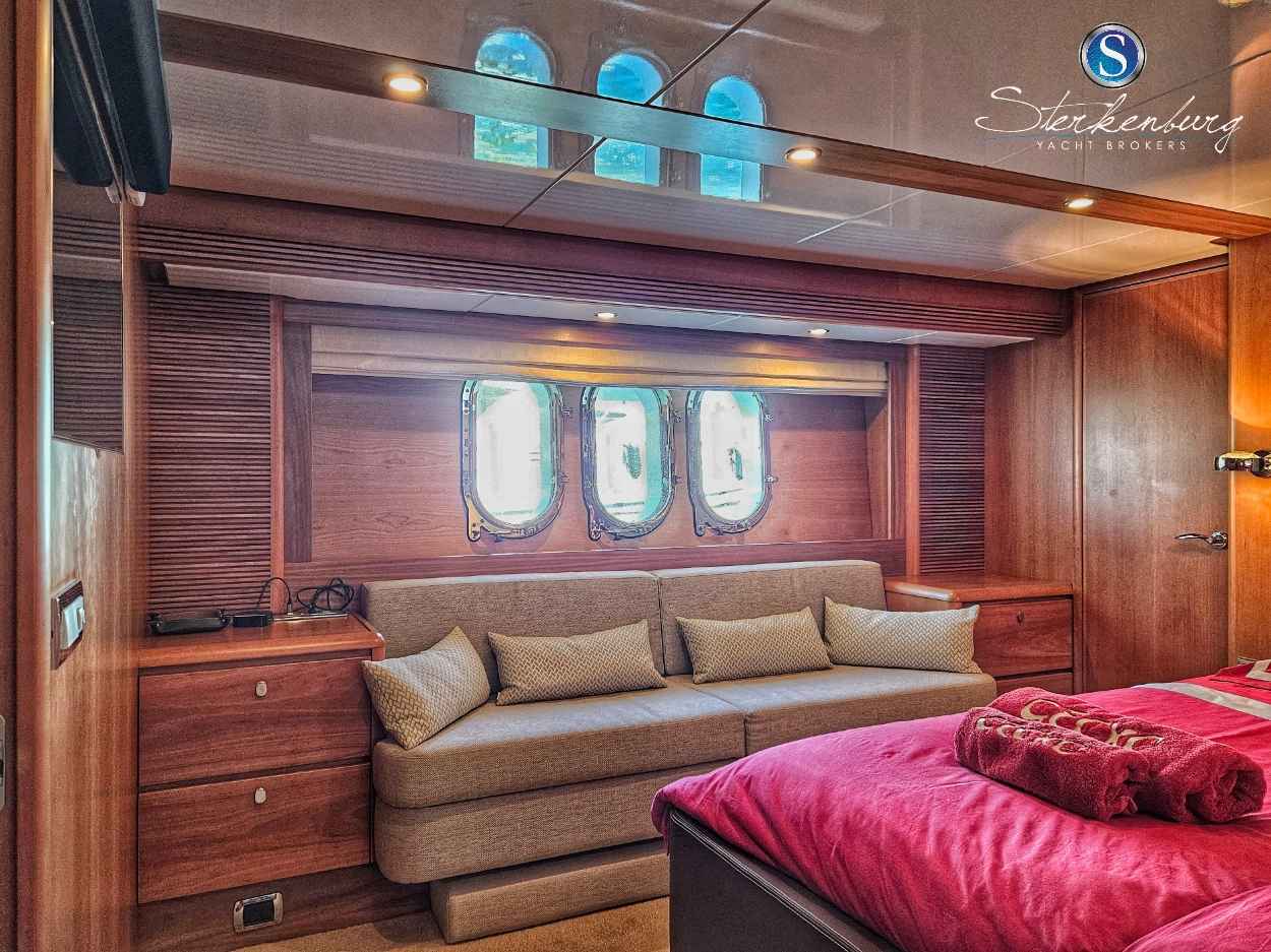 Motorboot Valk Continental II 2300 ALU-IPS