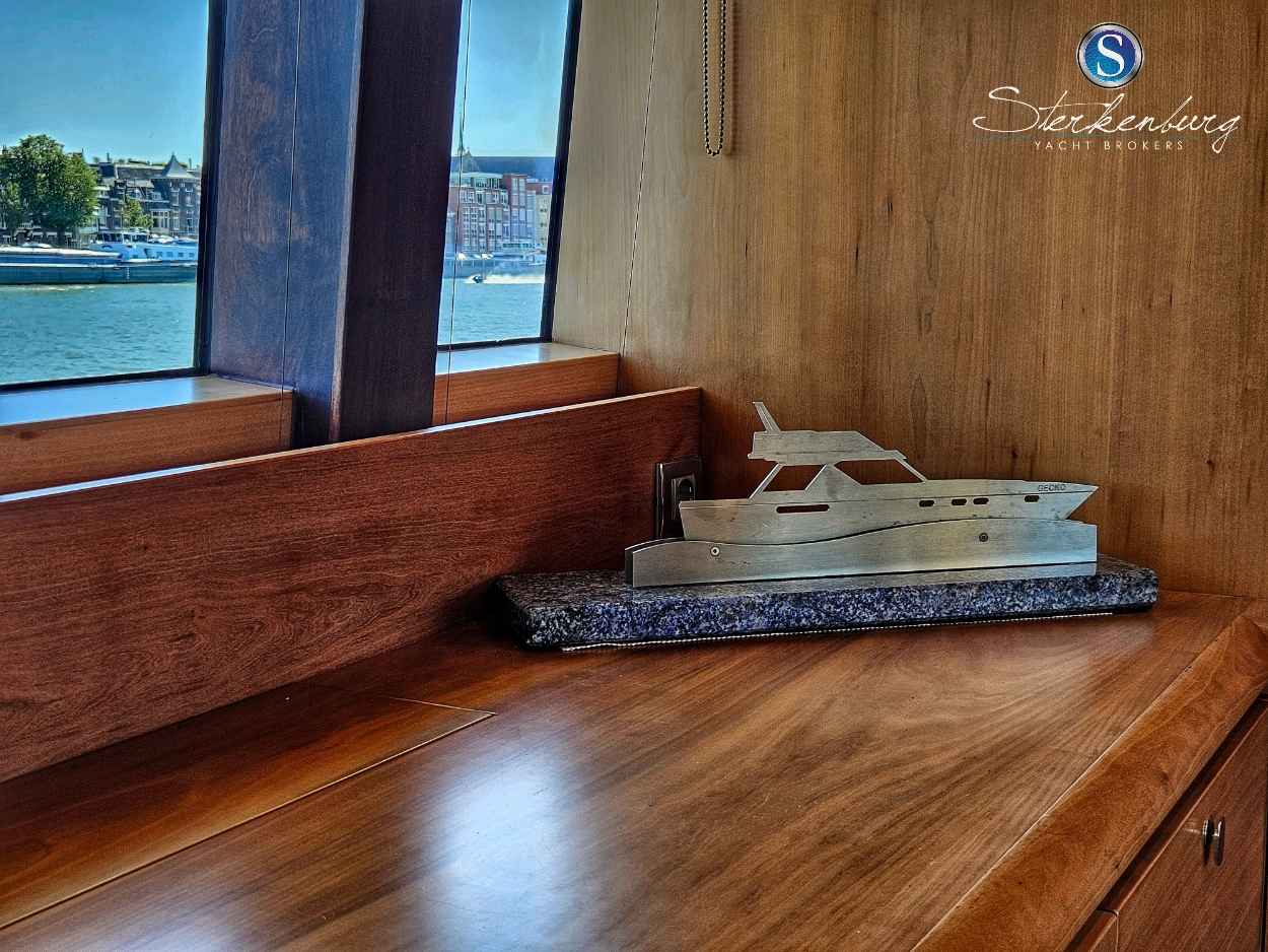 Motorboot Valk Continental II 2300 ALU-IPS