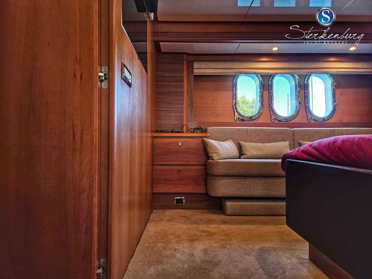 Motorboot Valk Continental II 2300 ALU-IPS