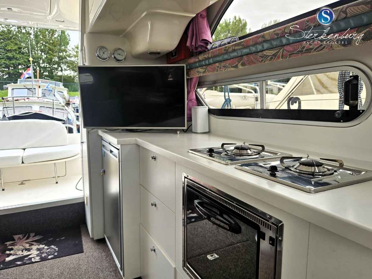 Motorboot Sealine F330 Statesman