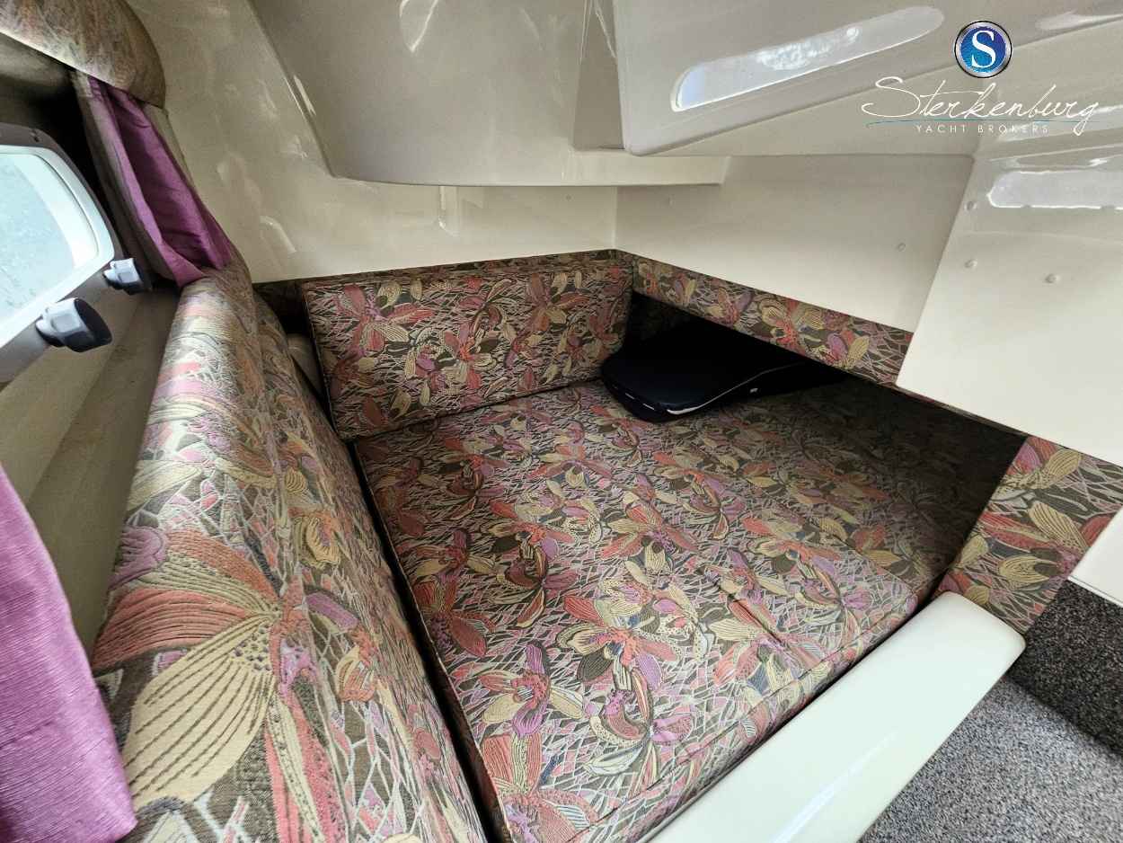 Motorboot Sealine F330 Statesman