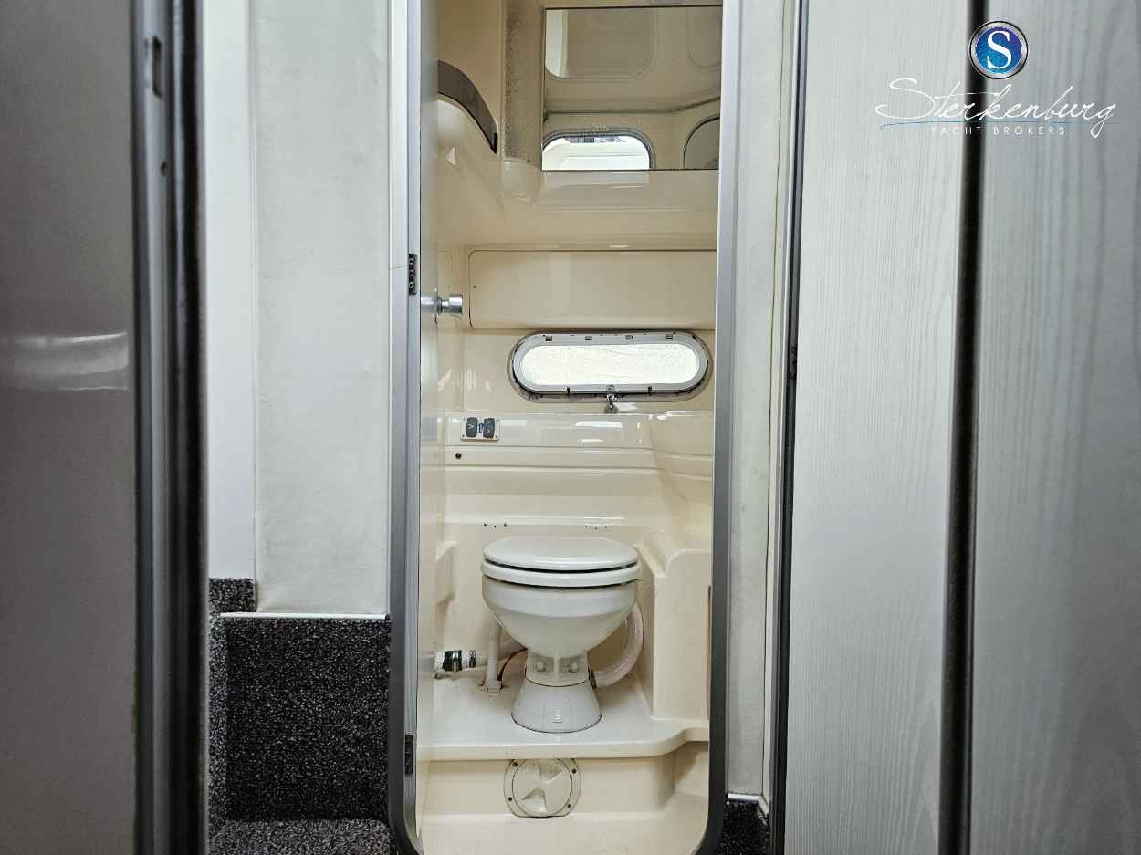 Motorboot Sealine F330 Statesman