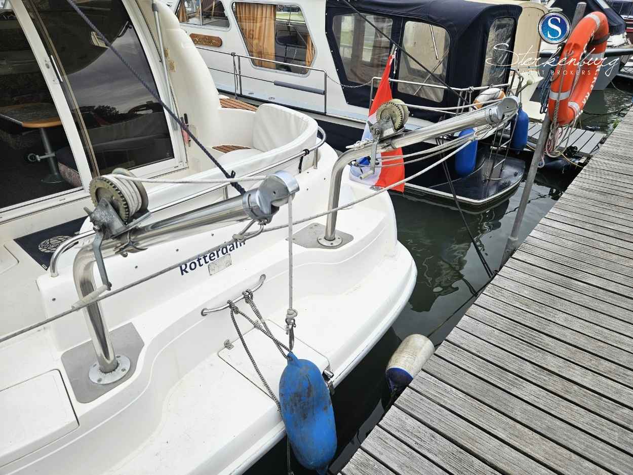 Motorboot Sealine F330 Statesman