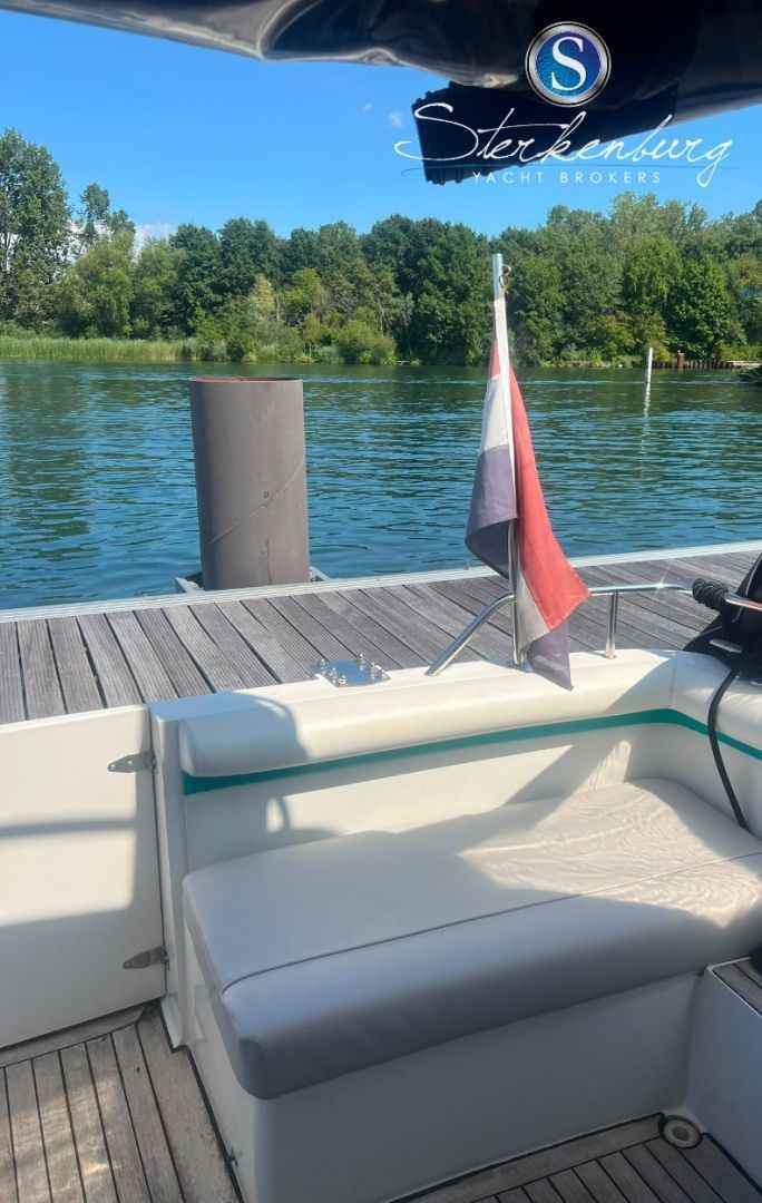 Motorboot Fairline 37 Corsica
