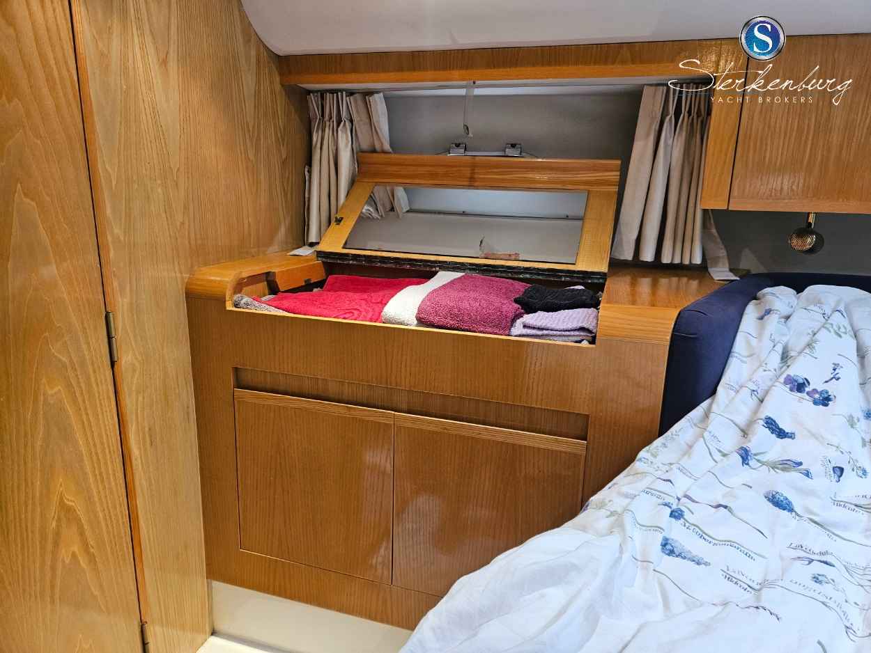 Motorboot Fairline 37 Corsica