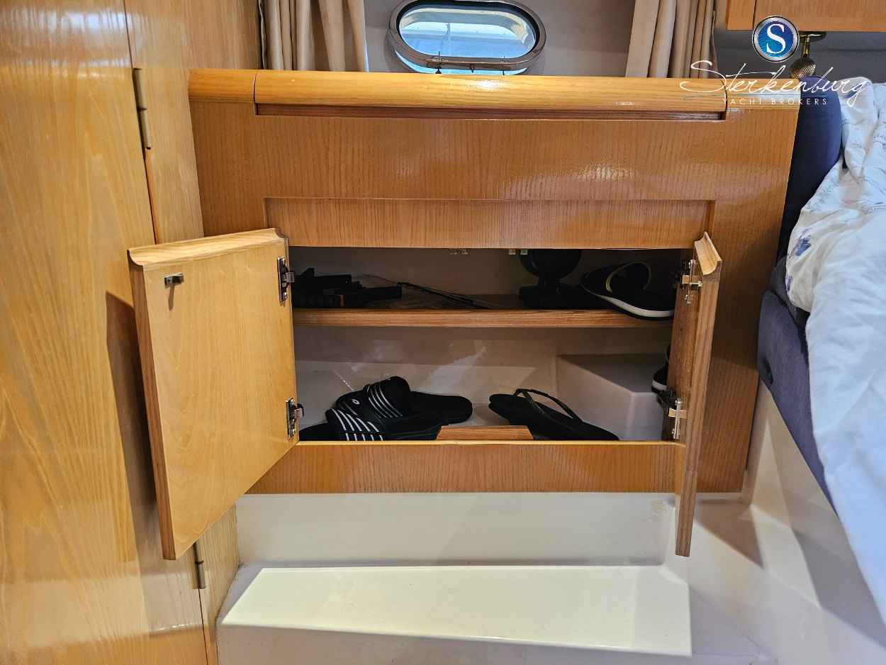 Motorboot Fairline 37 Corsica